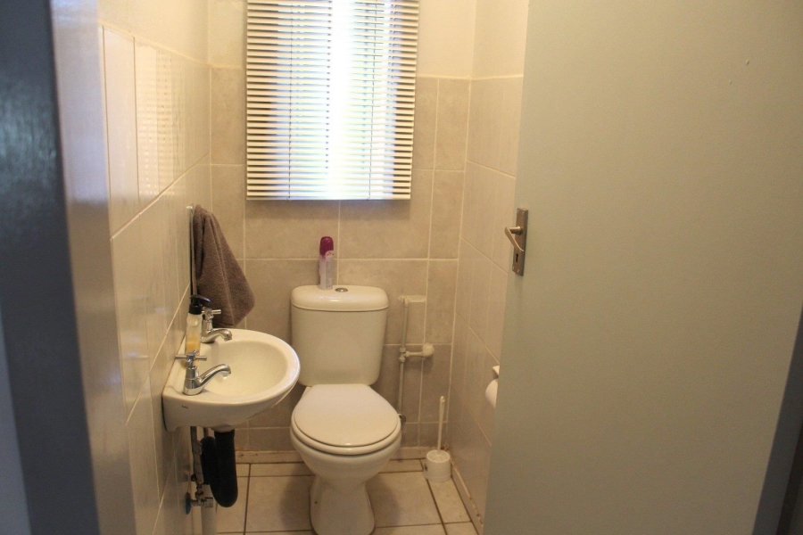 2 Bedroom Property for Sale in Baillie Park North West